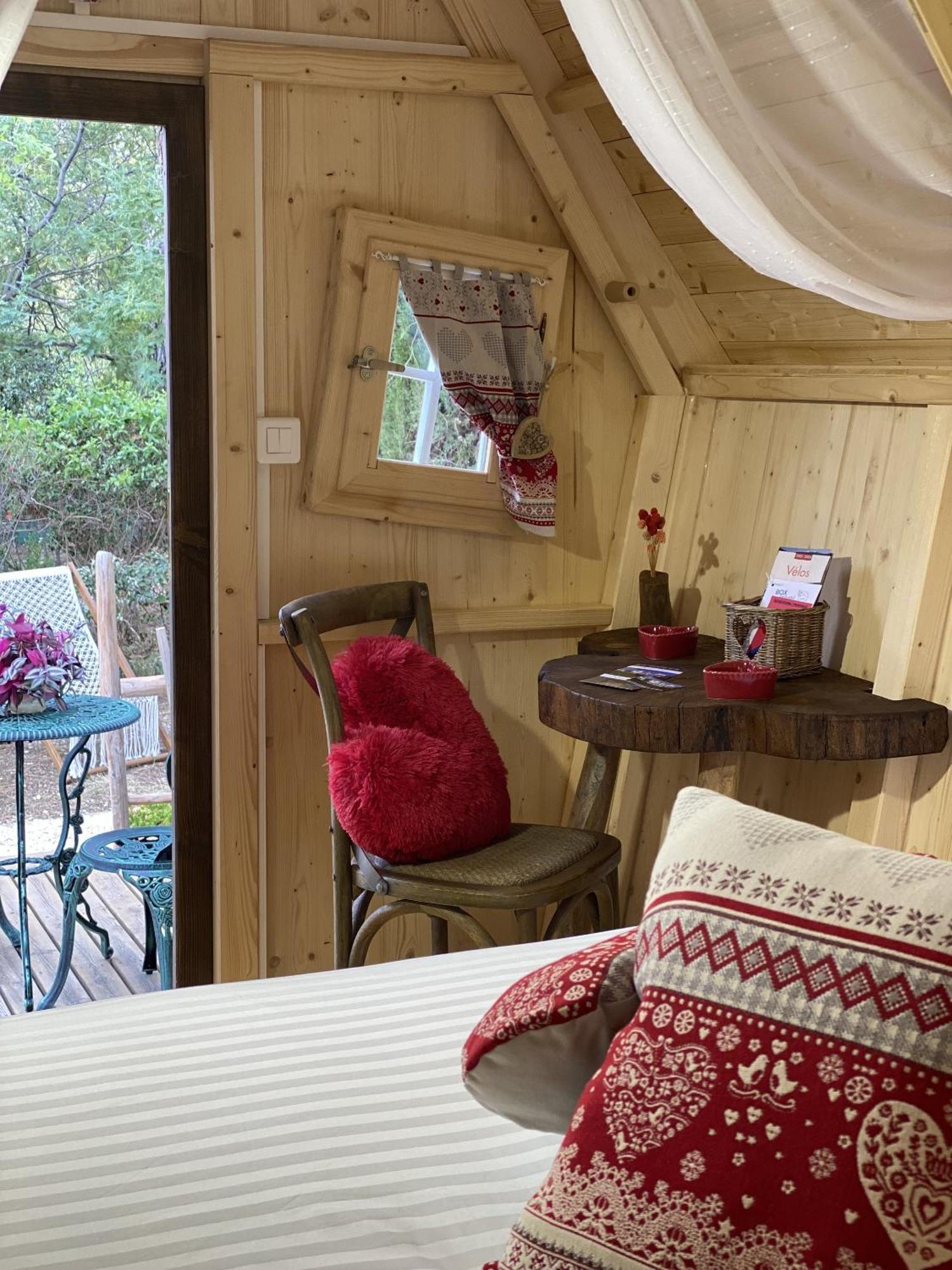 Mas Del Flor Bed and Breakfast Villelongue-dels-Monts Δωμάτιο φωτογραφία